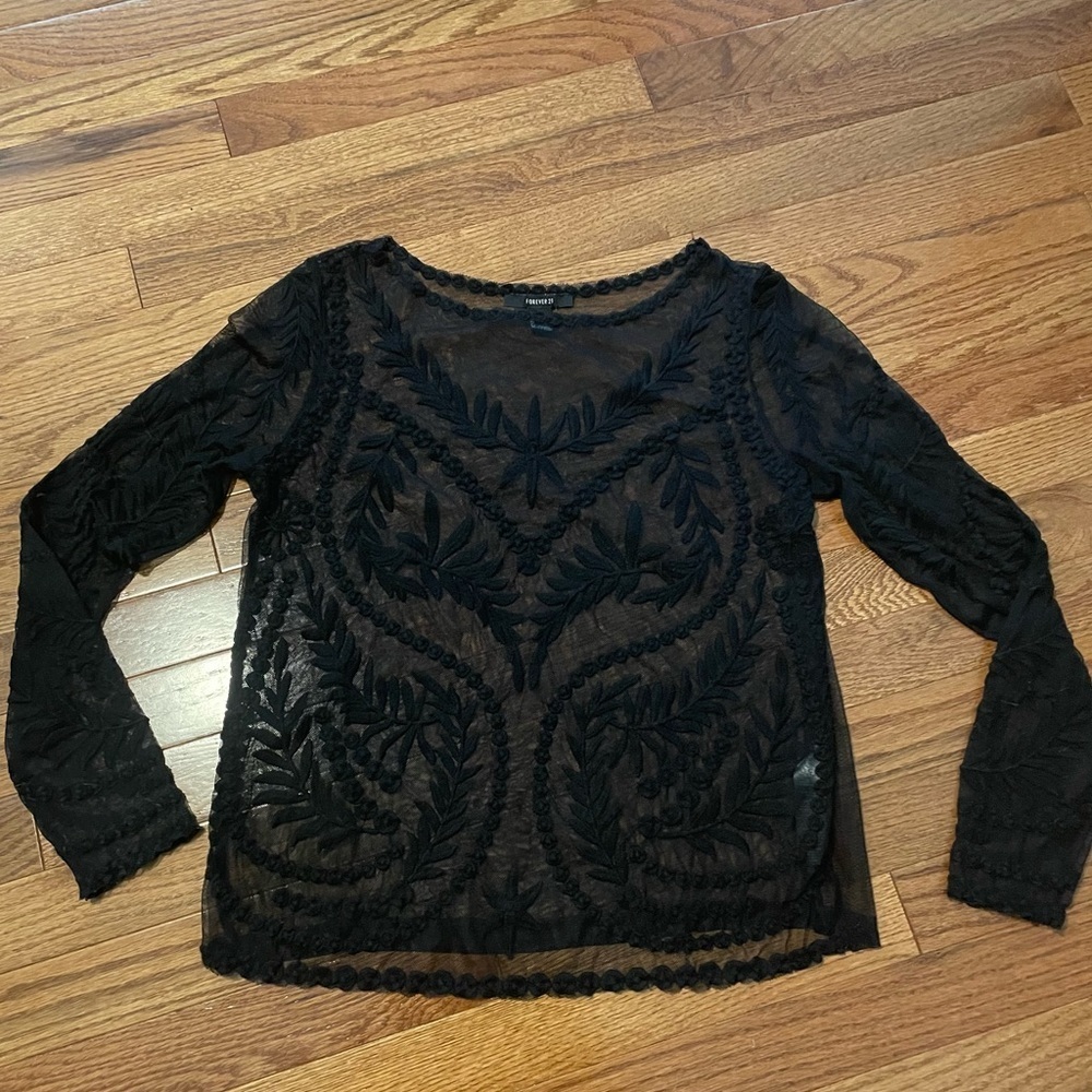 FOREVER 21 black see through long sleeve Top size Small